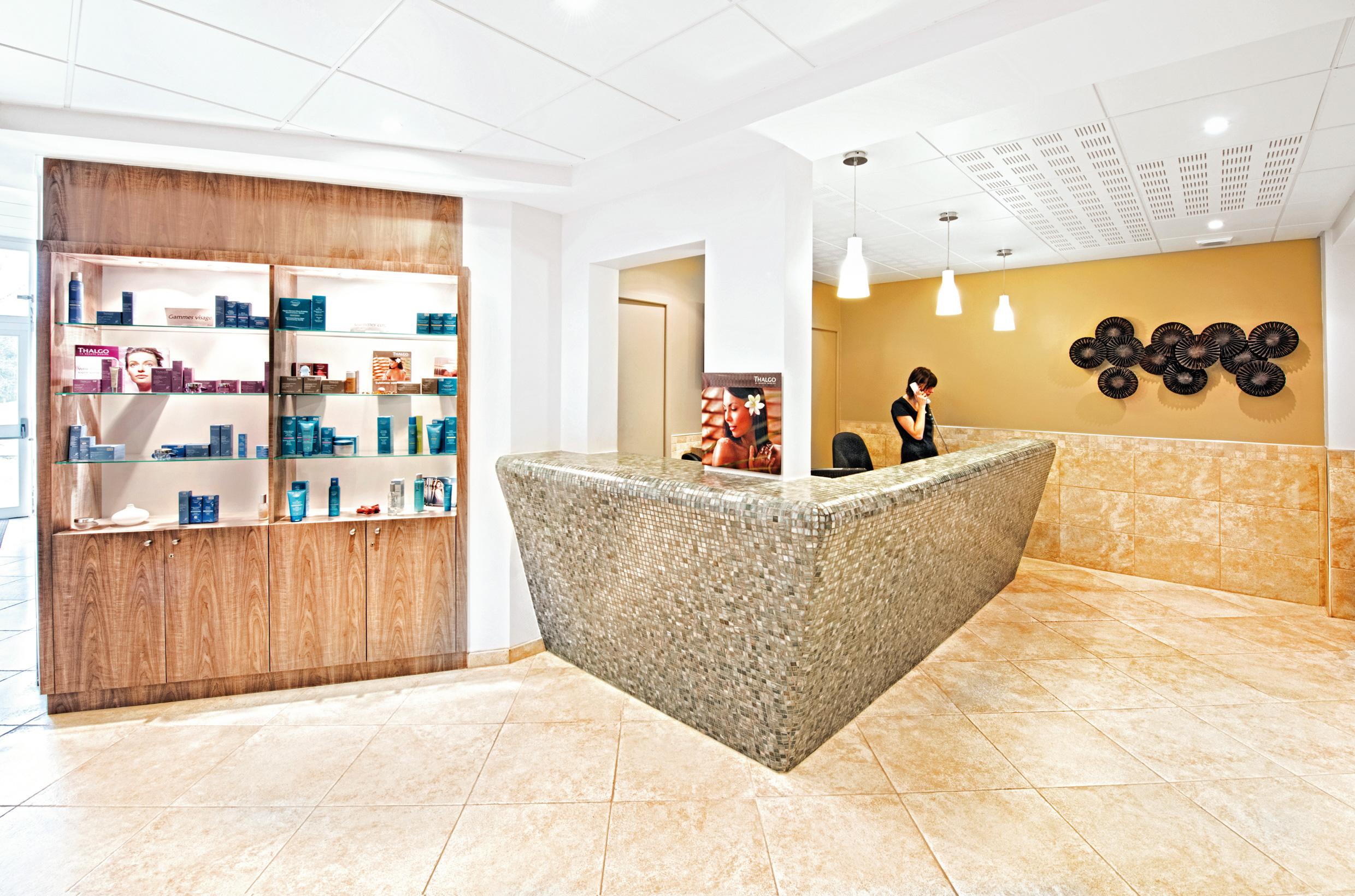 Hotel ***&Spa Vacances Bleues Villa Marlioz Aix-les-Bains Exterior foto